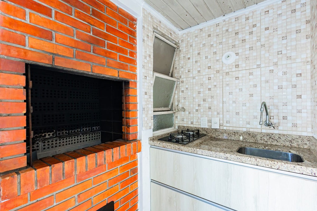 Cobertura Duplex para venda no bairro Passo da Areia em Porto Alegre