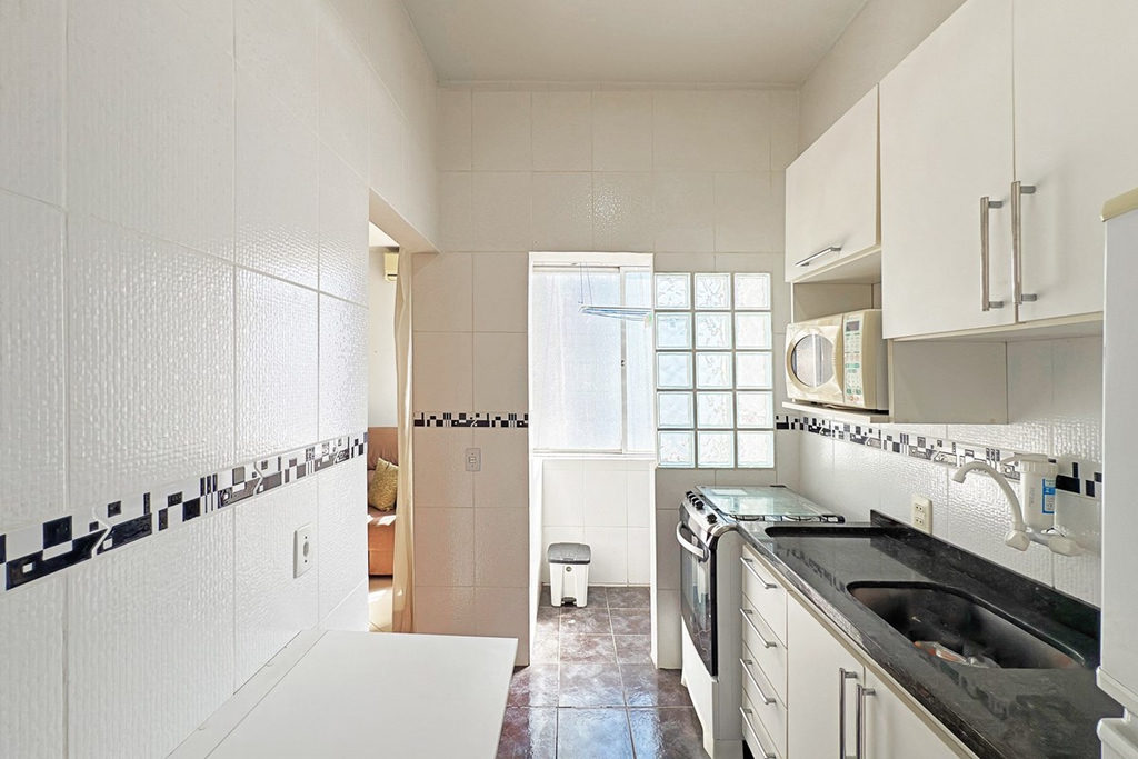 Apartamento para venda no bairro Centro Histórico em Porto Alegre
