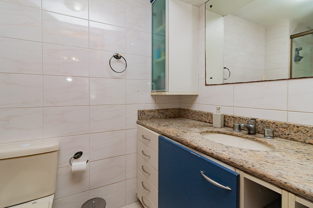 Apartamento para venda no bairro Menino Deus em Porto Alegre