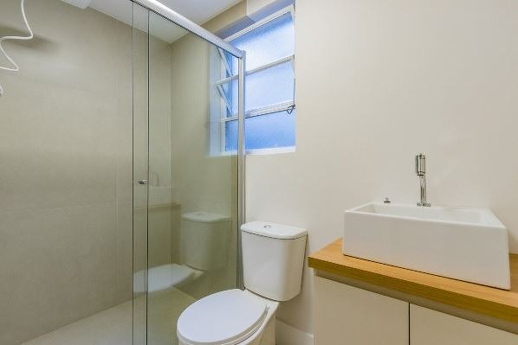 Apartamento para venda no bairro Floresta em Porto Alegre