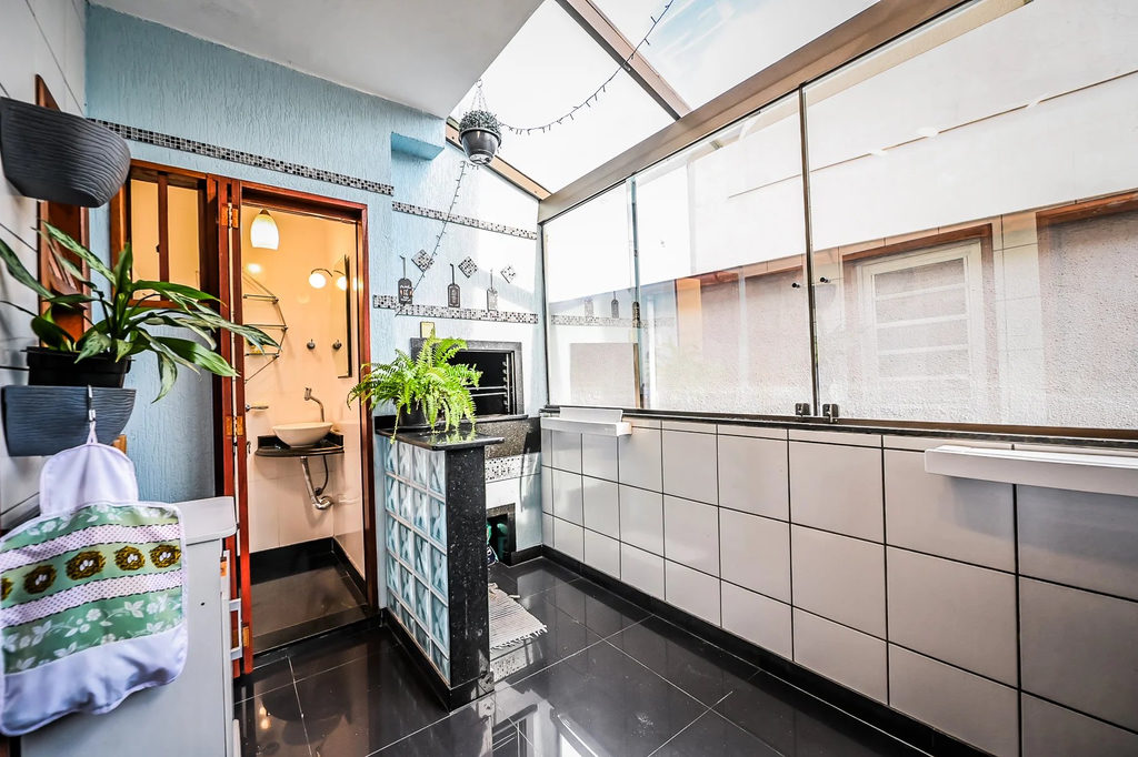 Apartamento para venda no bairro Teresópolis em Porto Alegre