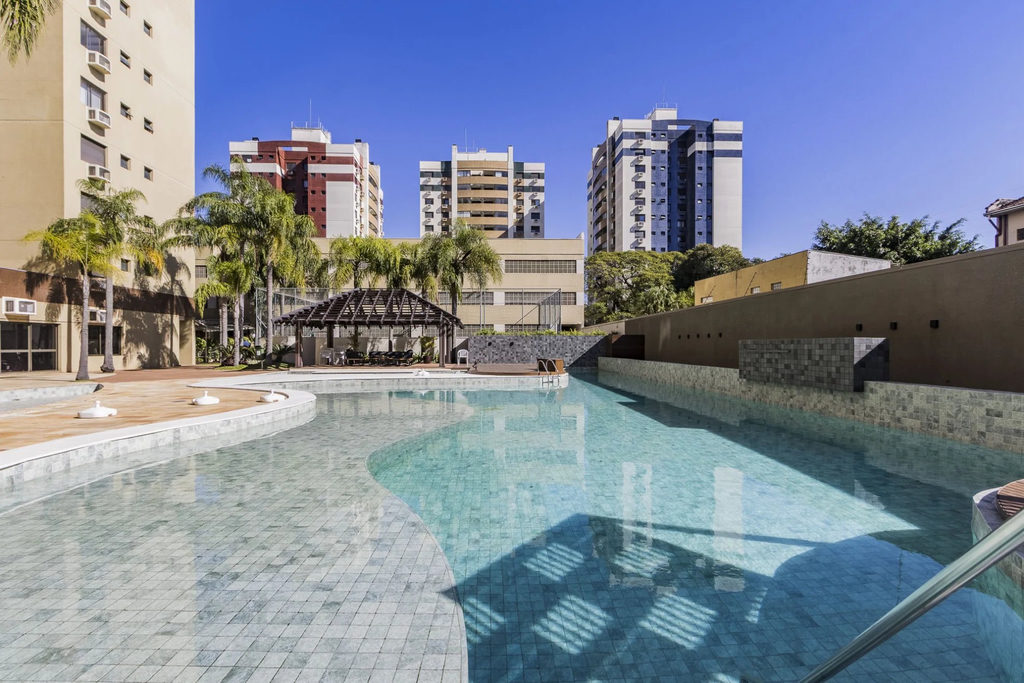 Apartamento para venda no bairro Menino Deus em Porto Alegre