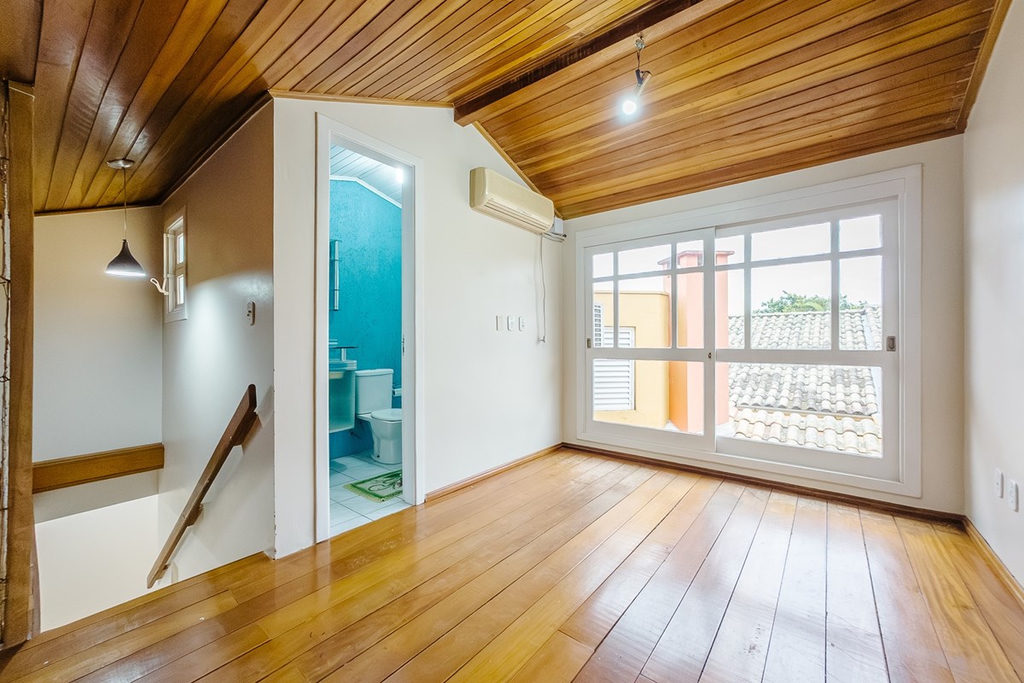 Casa em Condomínio para venda no bairro Rio Branco em Canoas