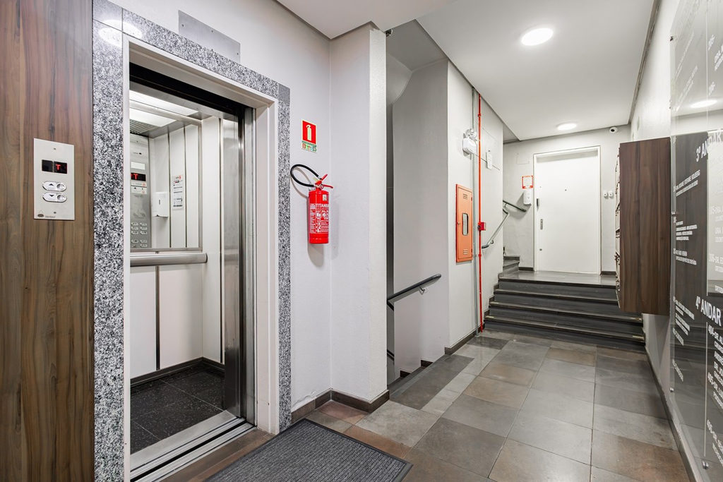 Sala para venda no bairro Rio Branco em Porto Alegre