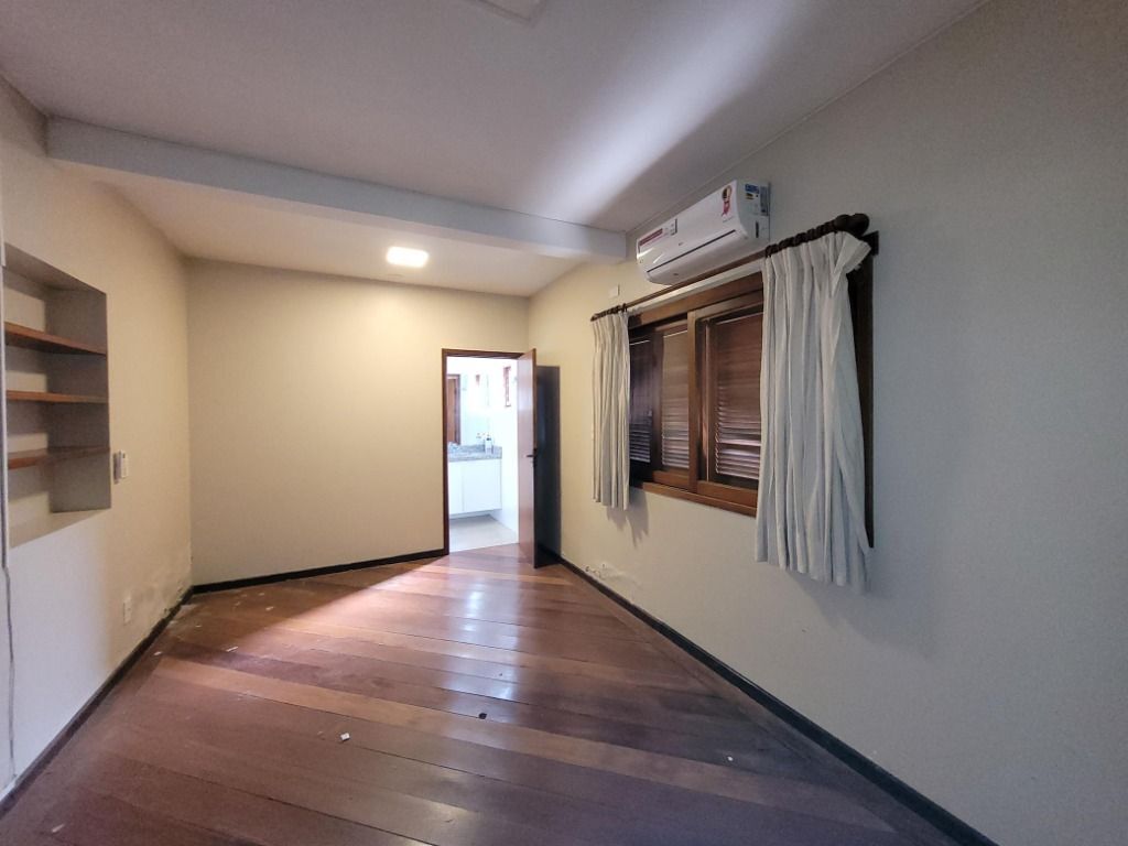 Casa para venda no bairro Petrópolis em Porto Alegre
