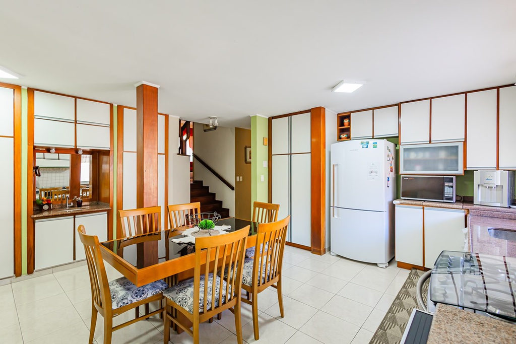 Casa para venda no bairro Jardim Planalto em Porto Alegre
