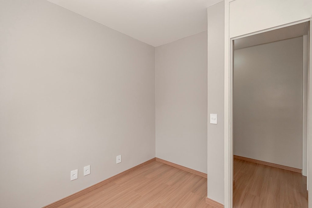 Apartamento para venda no bairro Humaitá em Porto Alegre