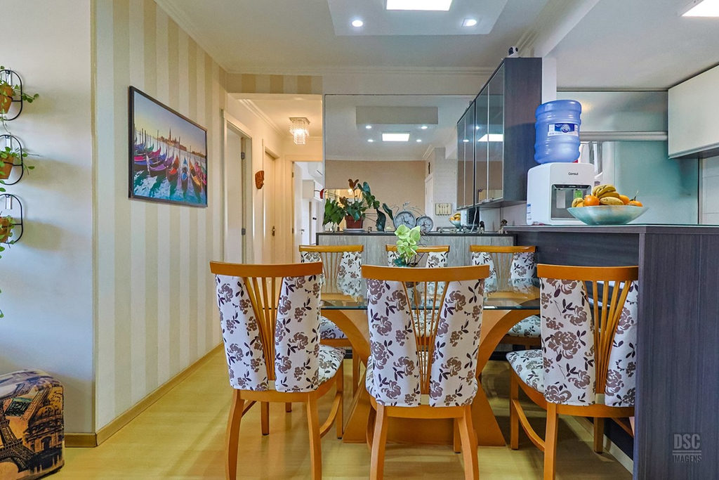Apartamento para venda no bairro Vila Ipiranga em Porto Alegre