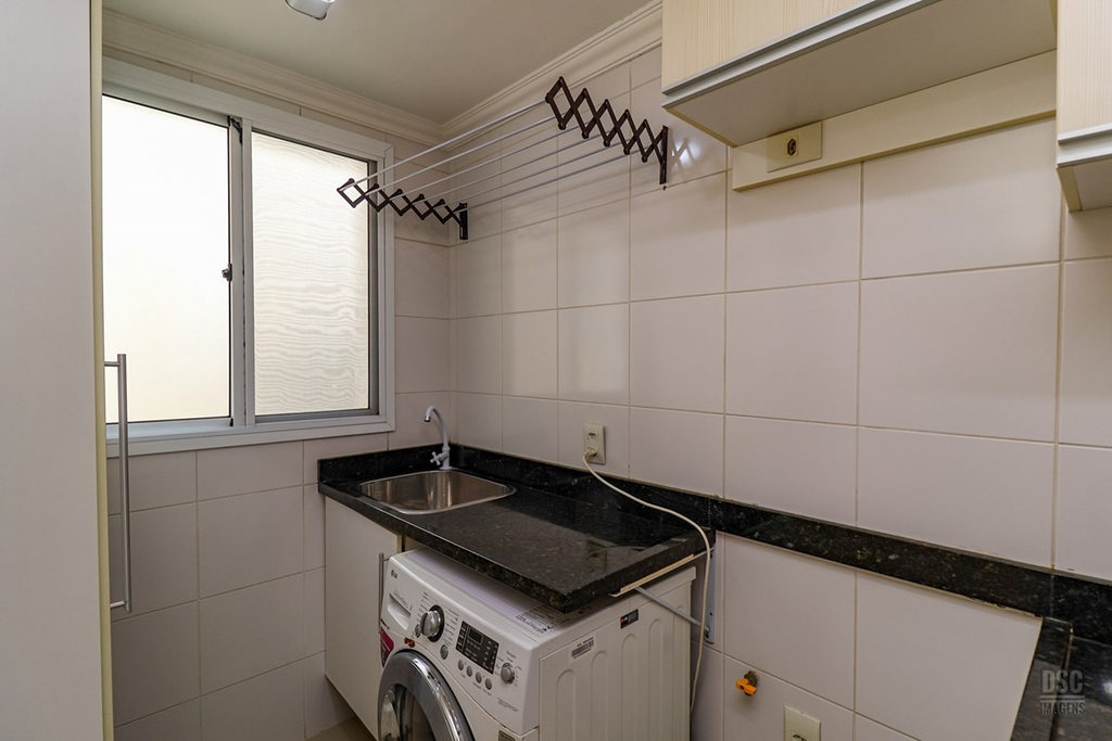 Apartamento para venda no bairro Vila Ipiranga em Porto Alegre