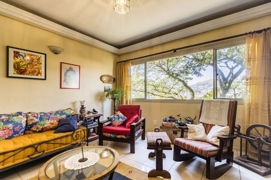 Apartamento para venda no bairro Teresópolis em Porto Alegre