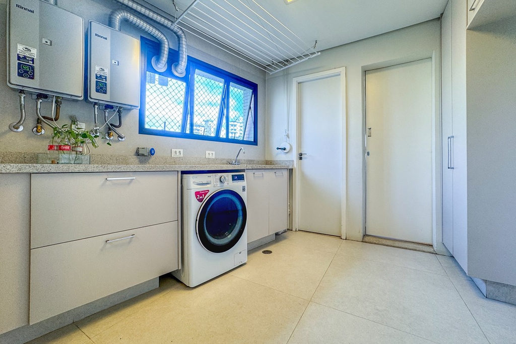 Apartamento, 3 quartos, 236 m² - Foto 73