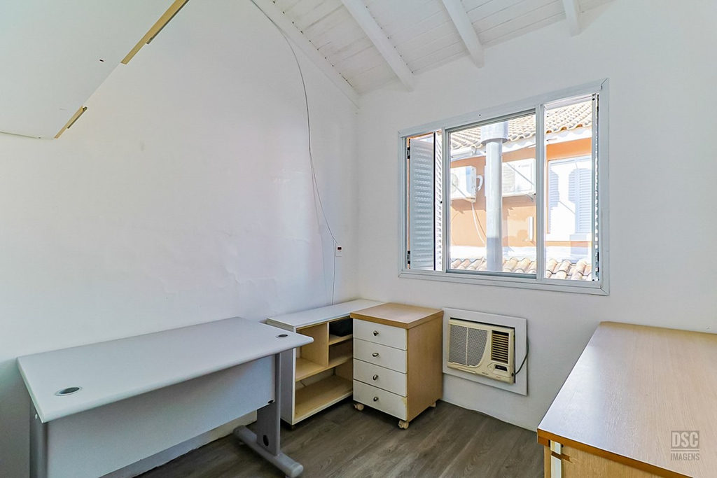 Casa em Condomínio para venda no bairro Jardim Itu em Porto Alegre