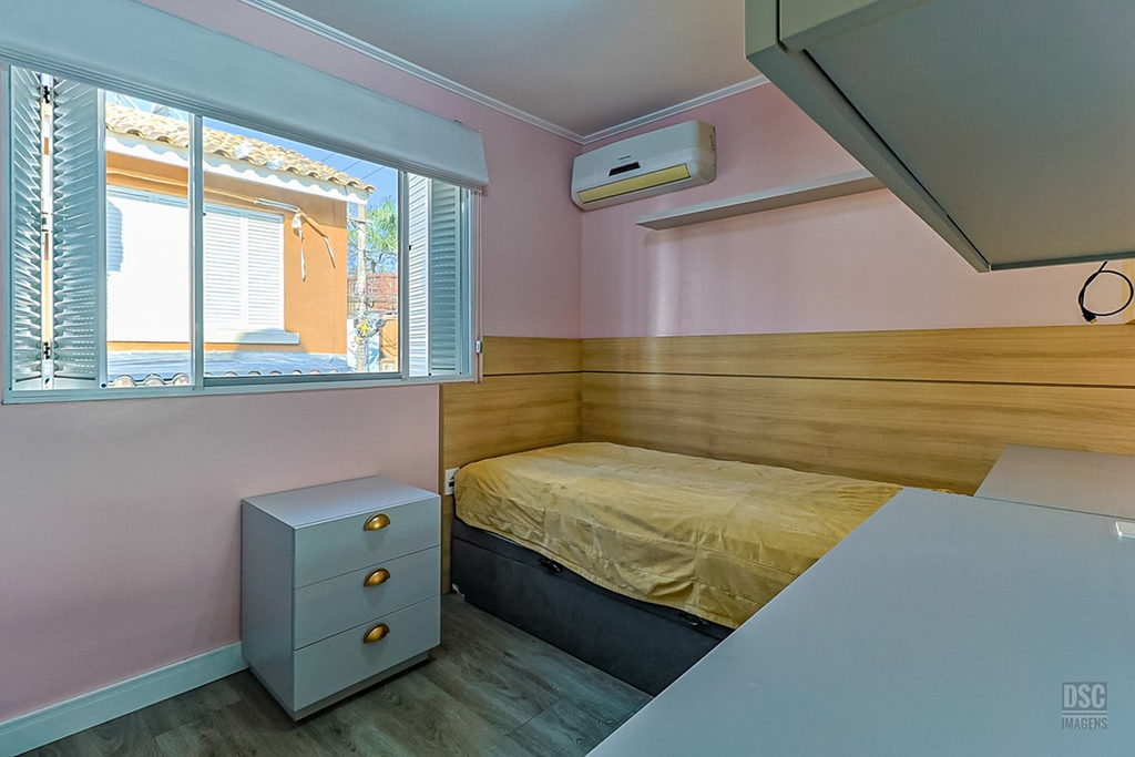 Casa em Condomínio para venda no bairro Jardim Itu em Porto Alegre