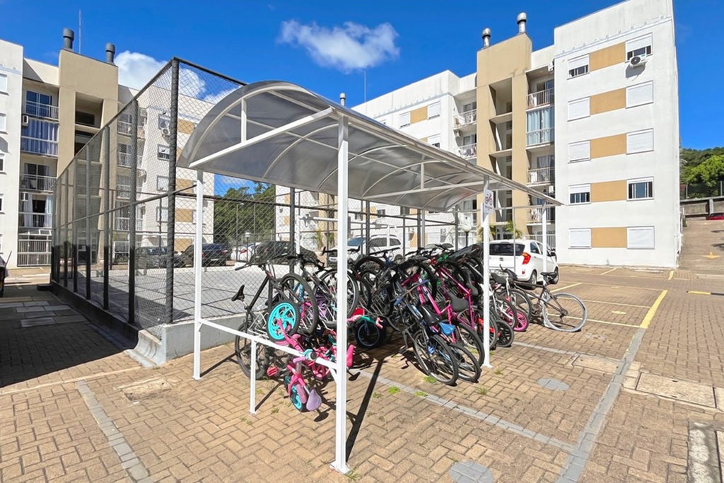 Apartamento para venda no bairro Vila Nova em Porto Alegre