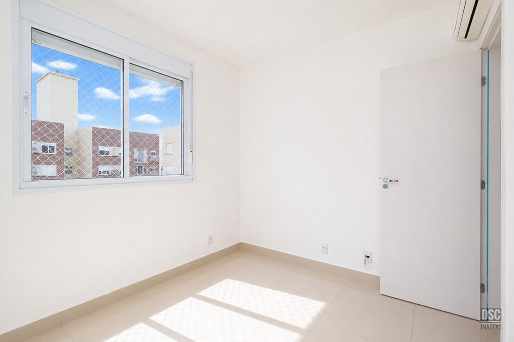 Apartamento para venda no bairro Vila Nova em Porto Alegre