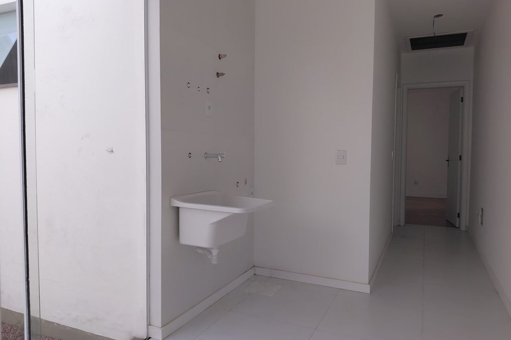 Casa para venda no bairro Aberta dos Morros em Porto Alegre