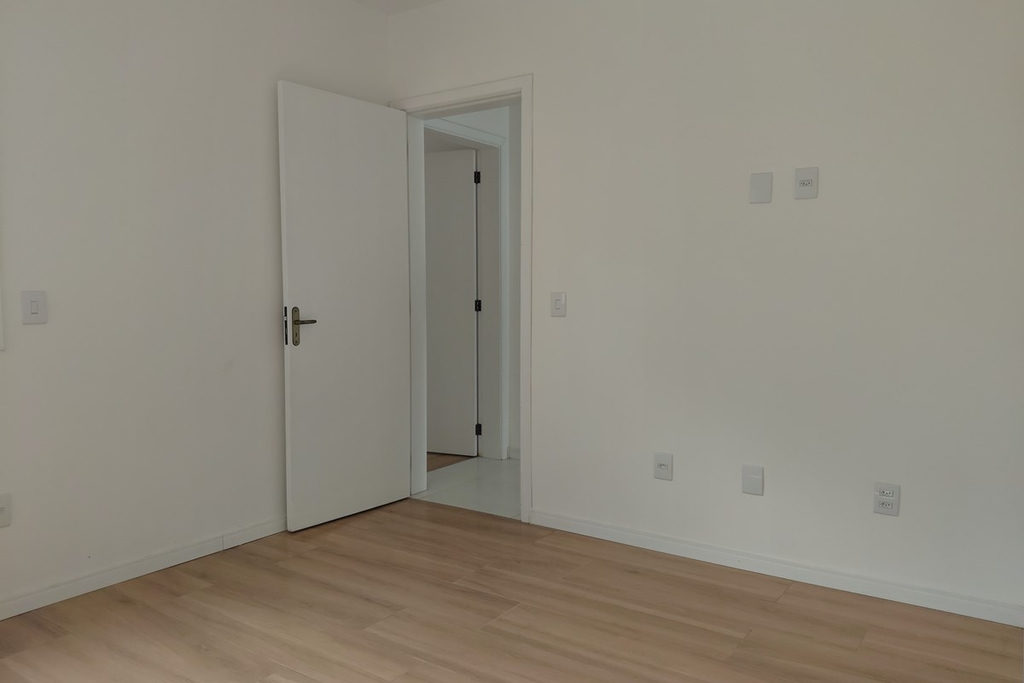 Casa para venda no bairro Aberta dos Morros em Porto Alegre