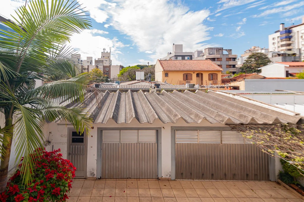 Casa para venda no bairro Higienópolis em Porto Alegre