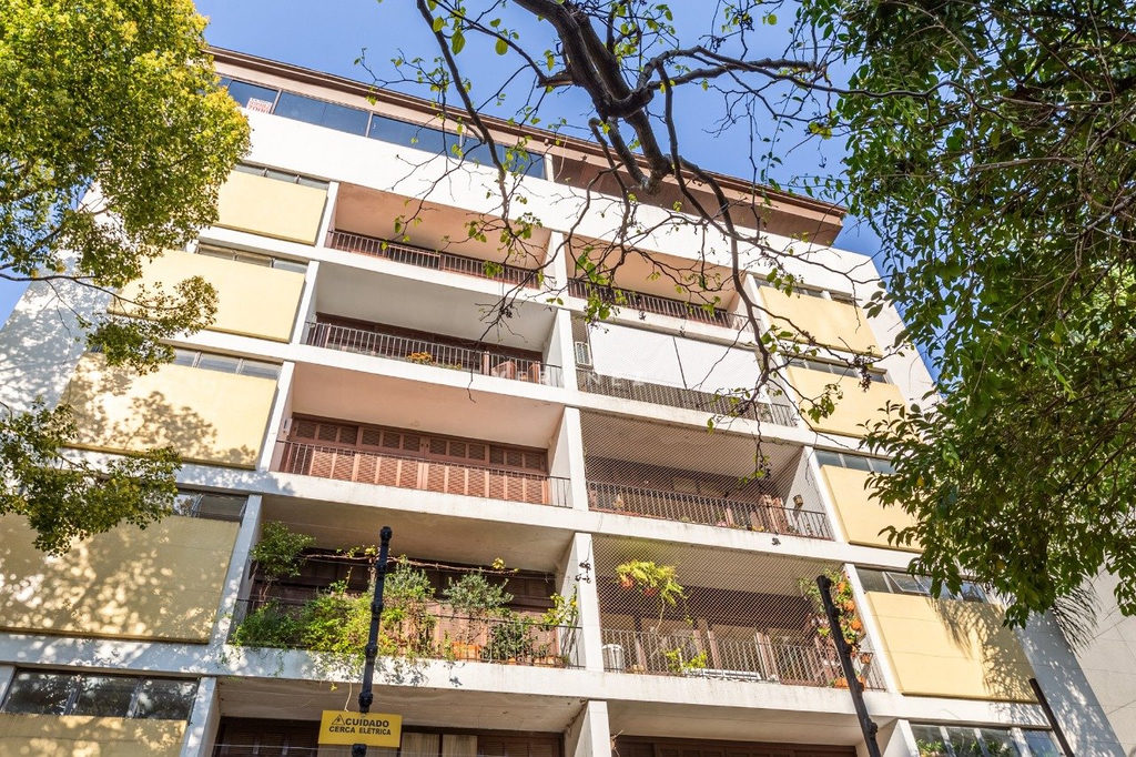 Apartamento para venda no bairro Rio Branco em Porto Alegre