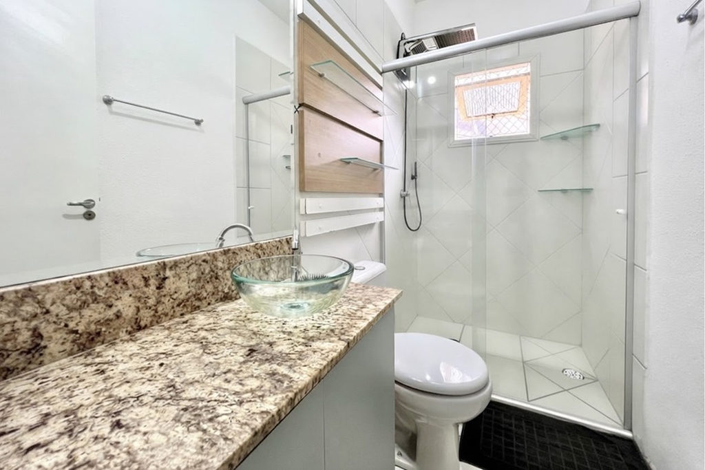 Casa em Condomínio para venda no bairro Olaria em Canoas