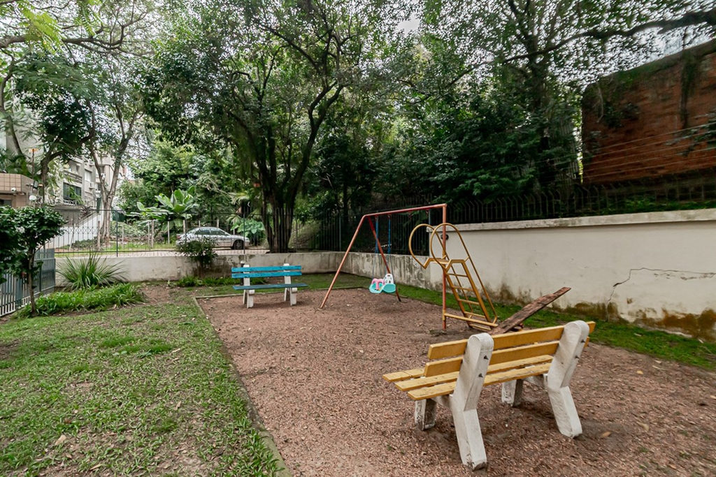 Cobertura Duplex para venda no bairro Jardim Lindóia em Porto Alegre