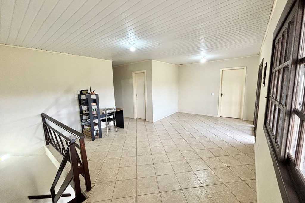 Casa para venda no bairro Moinhos de Vento em Canoas