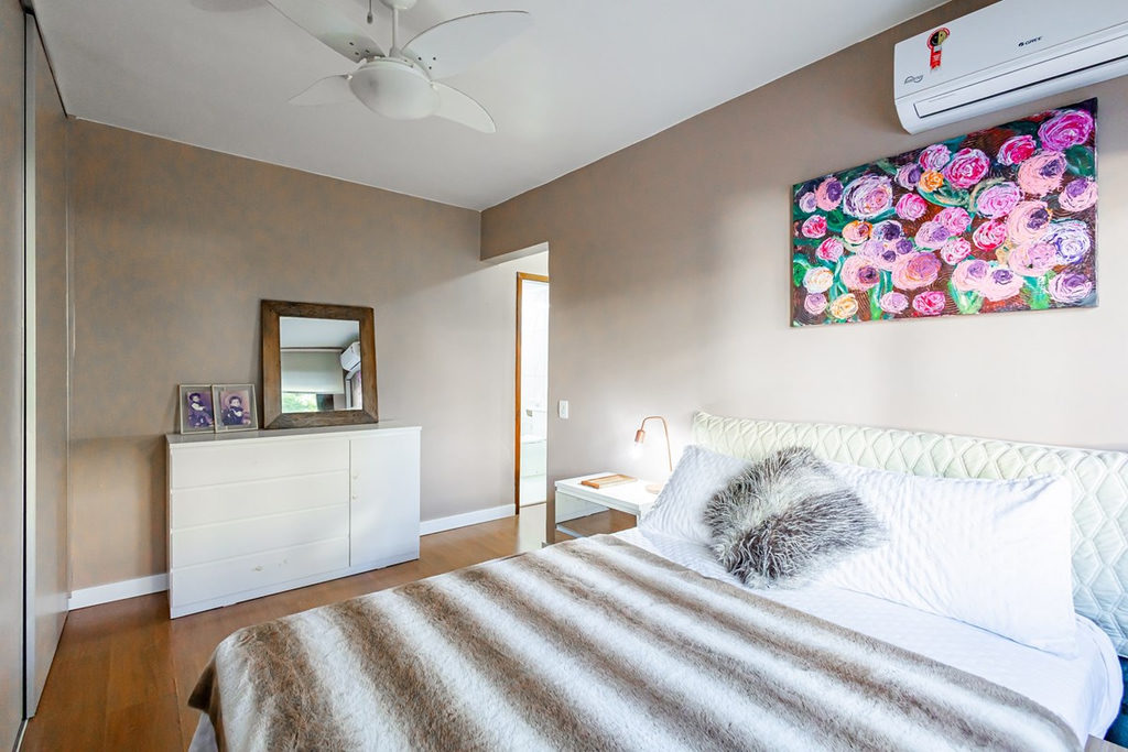 Apartamento para venda no bairro Mont Serrat em Porto Alegre