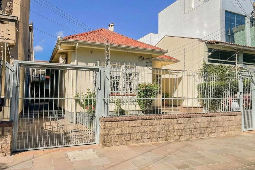 Casa para venda no bairro Menino Deus em Porto Alegre