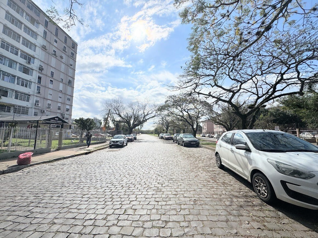 Apartamento para venda no bairro Humaitá em Porto Alegre