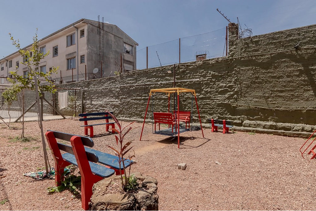 Apartamento para venda no bairro Medianeira em Porto Alegre