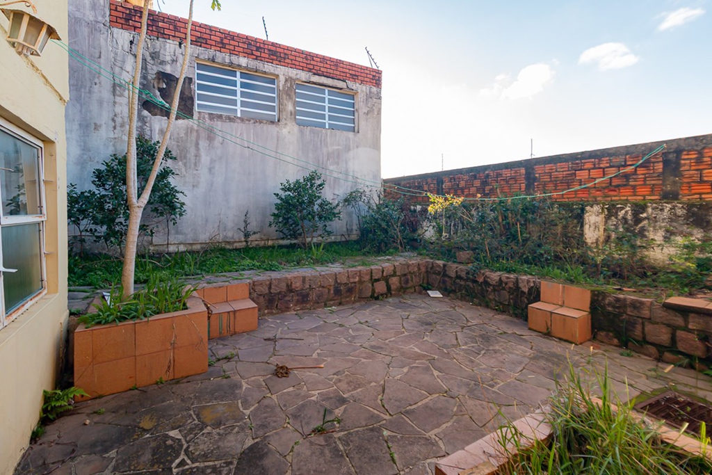 Casa em Condomínio para venda no bairro Santa Tereza em Porto Alegre