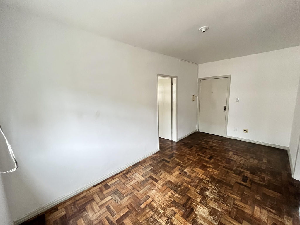 Apartamento para venda no bairro Petrópolis em Porto Alegre