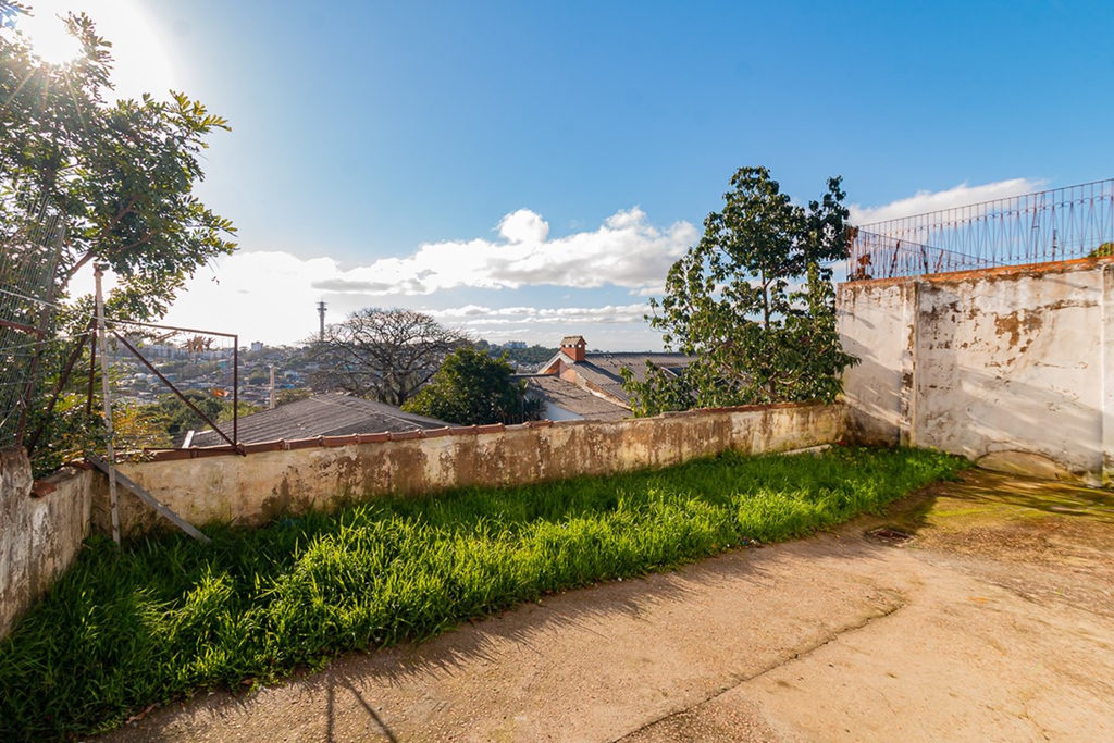 Casa em Condomínio para venda no bairro Santa Tereza em Porto Alegre