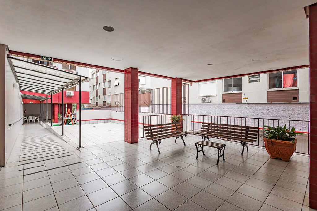 Apartamento para venda no bairro Santo Antônio em Porto Alegre