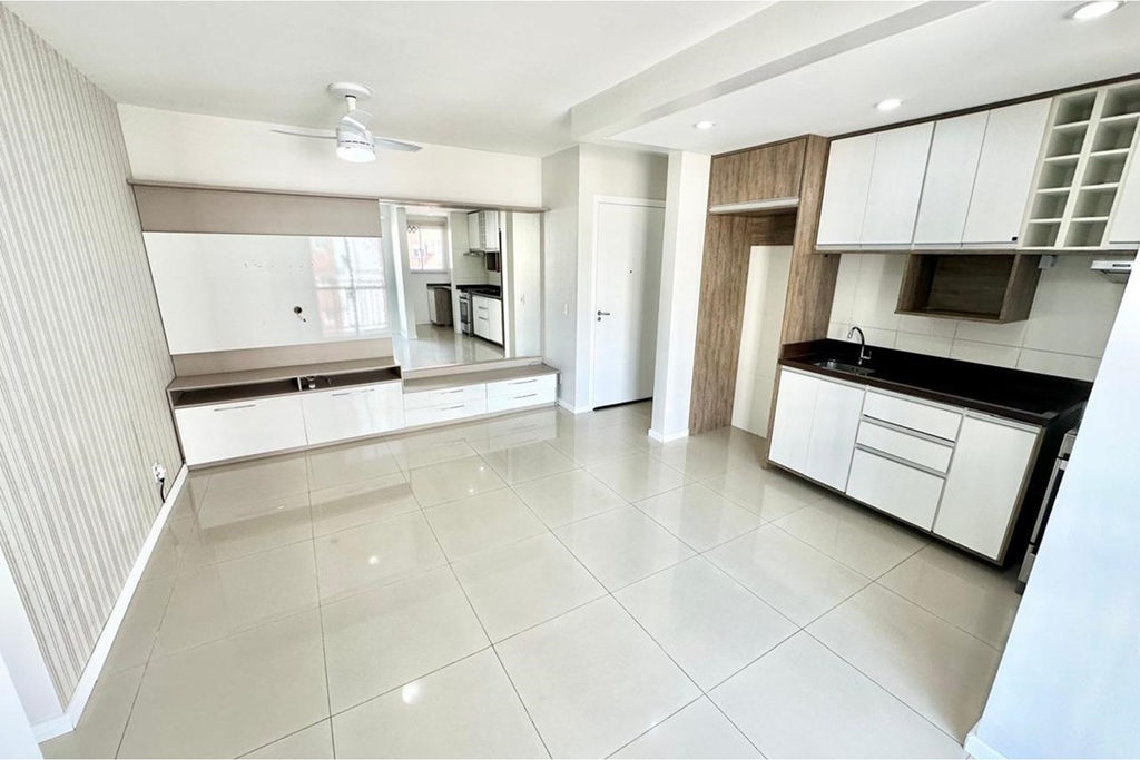 Apartamento para venda no bairro Fátima em Canoas