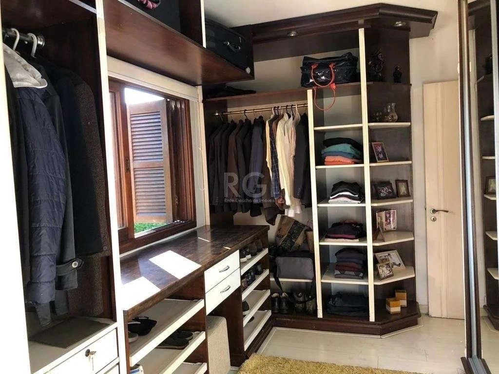 Casa em Condomínio para venda no bairro Cavalhada em Porto Alegre