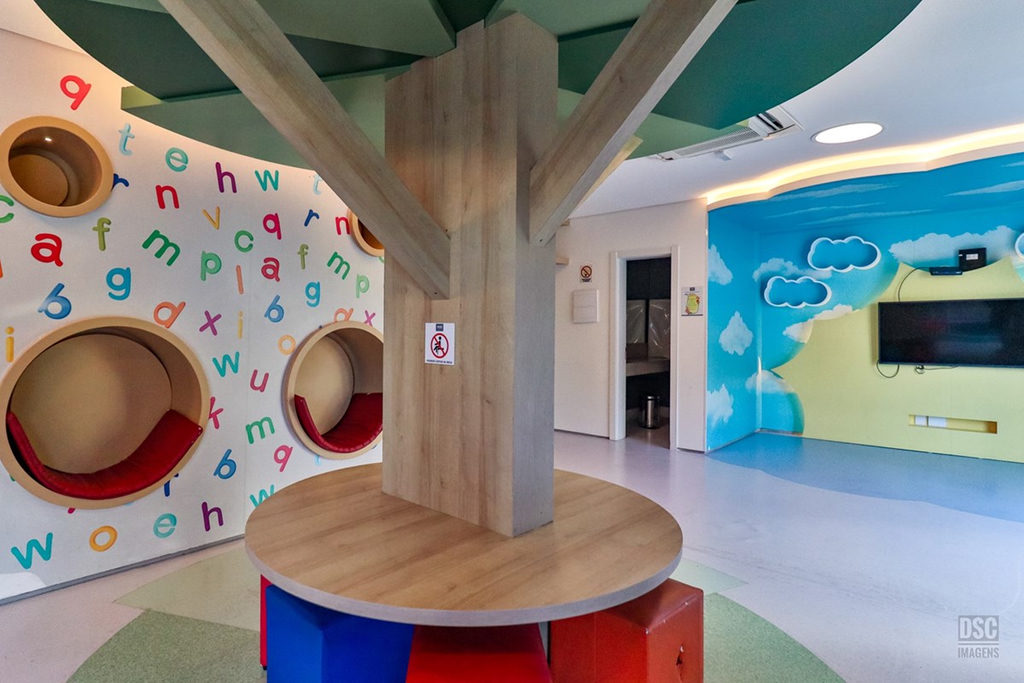 Apartamento para venda no bairro Jardim Lindóia em Porto Alegre