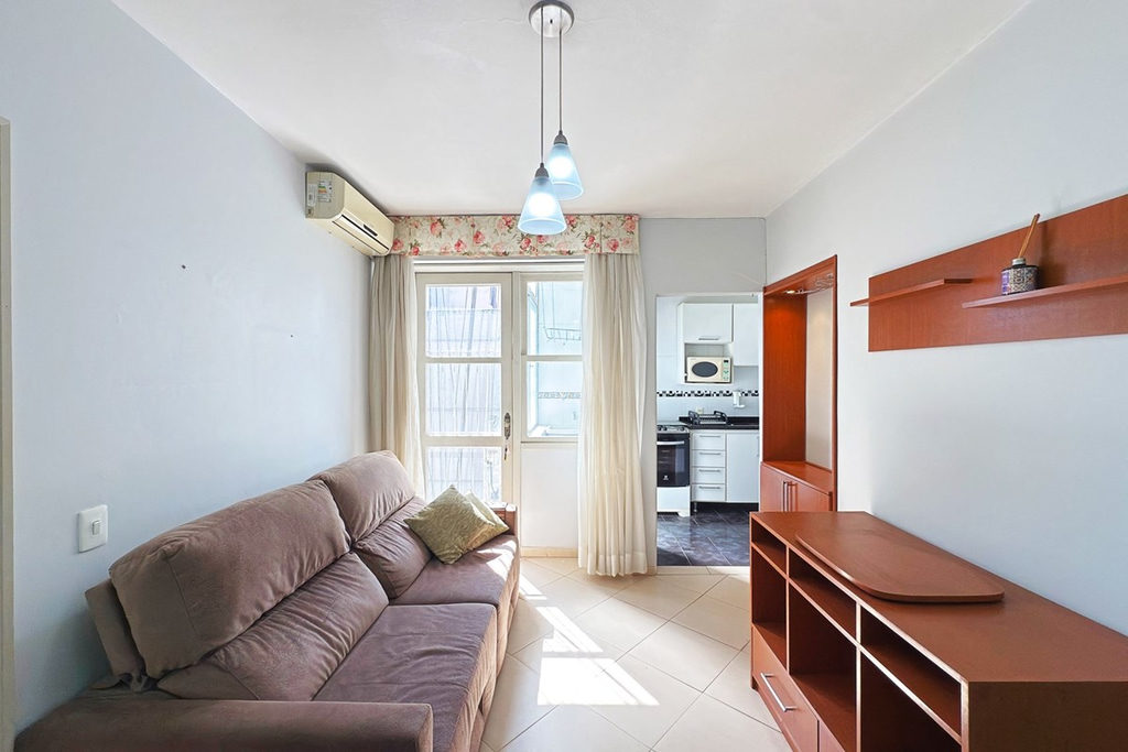 Apartamento para venda no bairro Centro Histórico em Porto Alegre