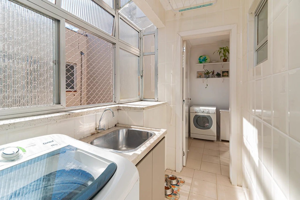 Apartamento para venda no bairro Santana em Porto Alegre