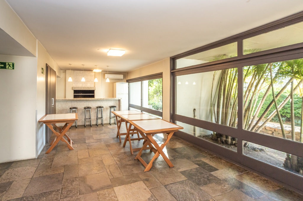 Apartamento para venda no bairro Mont Serrat em Porto Alegre