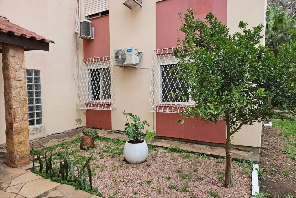 Apartamento para venda no bairro Humaitá em Porto Alegre