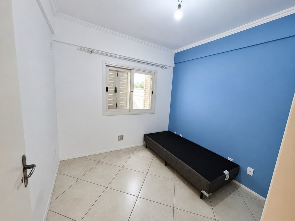 Apartamento para venda no bairro Vila Ipiranga em Porto Alegre