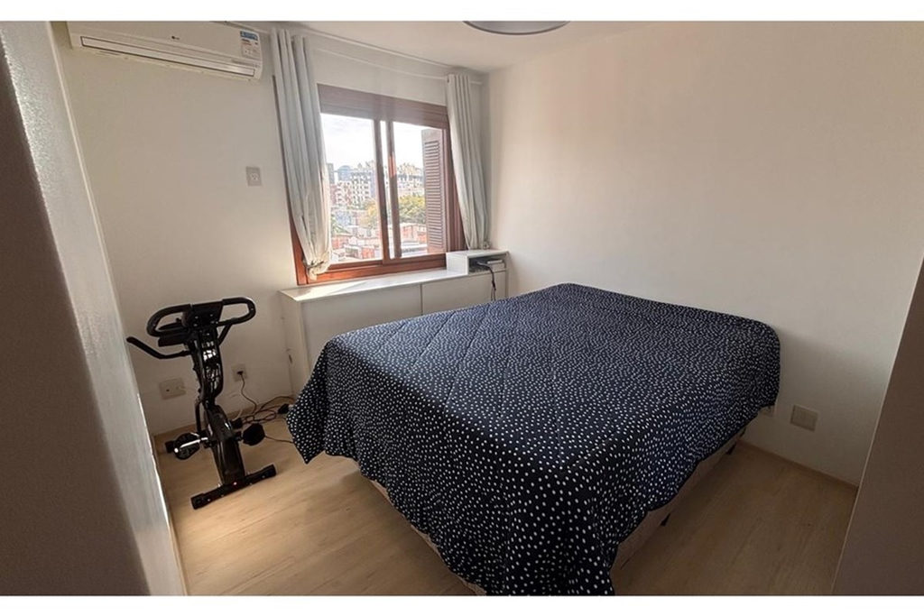 Apartamento para venda no bairro Menino Deus em Porto Alegre