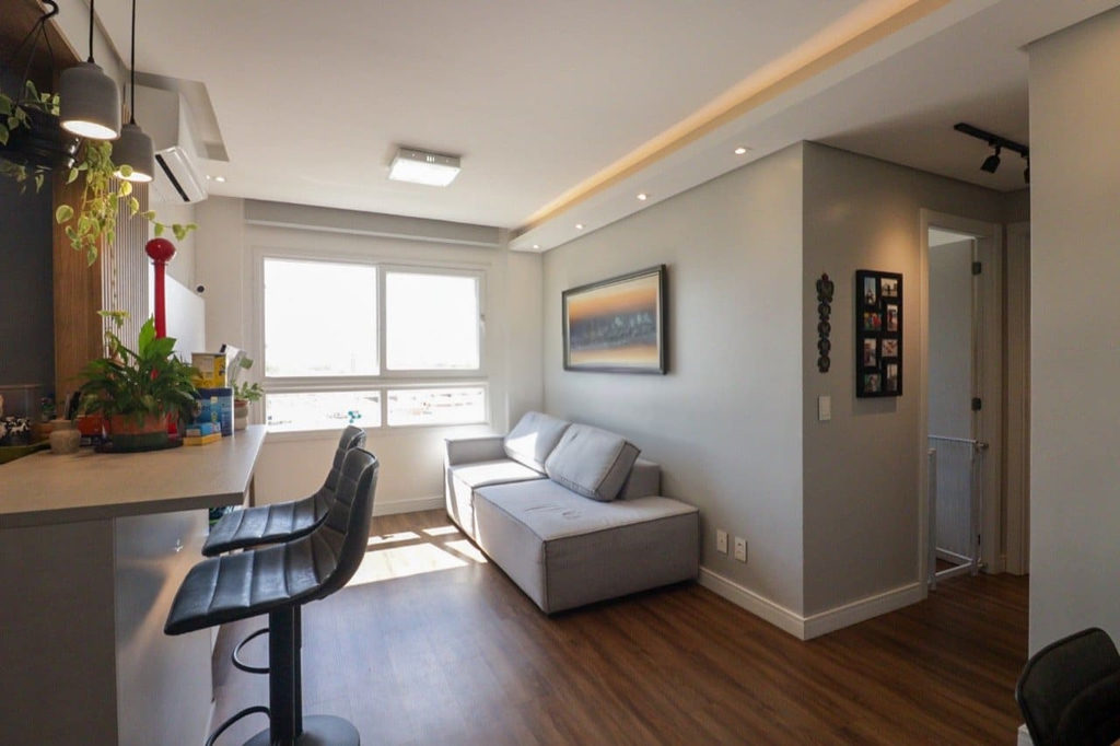 Apartamento para venda no bairro Navegantes em Porto Alegre