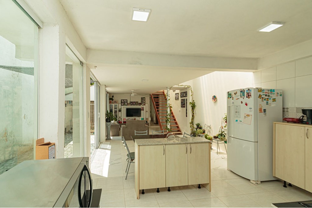 Casa para venda no bairro Menino Deus em Porto Alegre