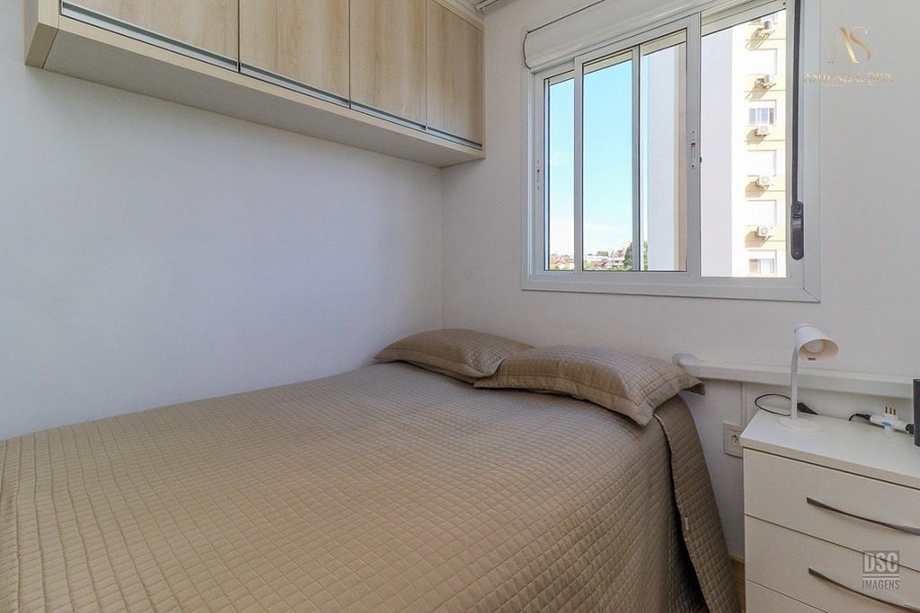 Apartamento para venda no bairro Jardim Itu em Porto Alegre