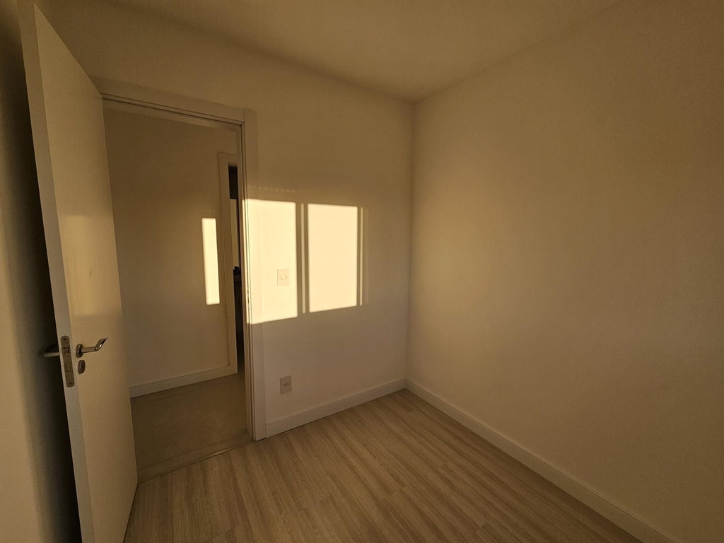 Apartamento para venda no bairro Santo Antônio em Porto Alegre