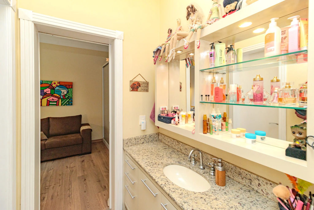 Casa em Condomínio para venda no bairro Elsa em Viamão