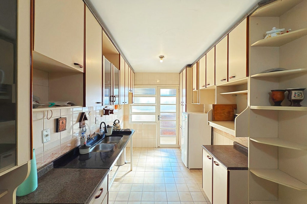 Apartamento para venda no bairro Menino Deus em Porto Alegre
