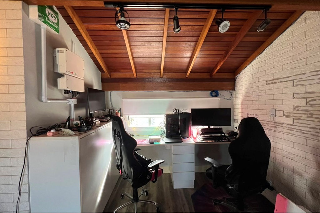 Casa em Condomínio para venda no bairro Lomba do Pinheiro em Porto Alegre